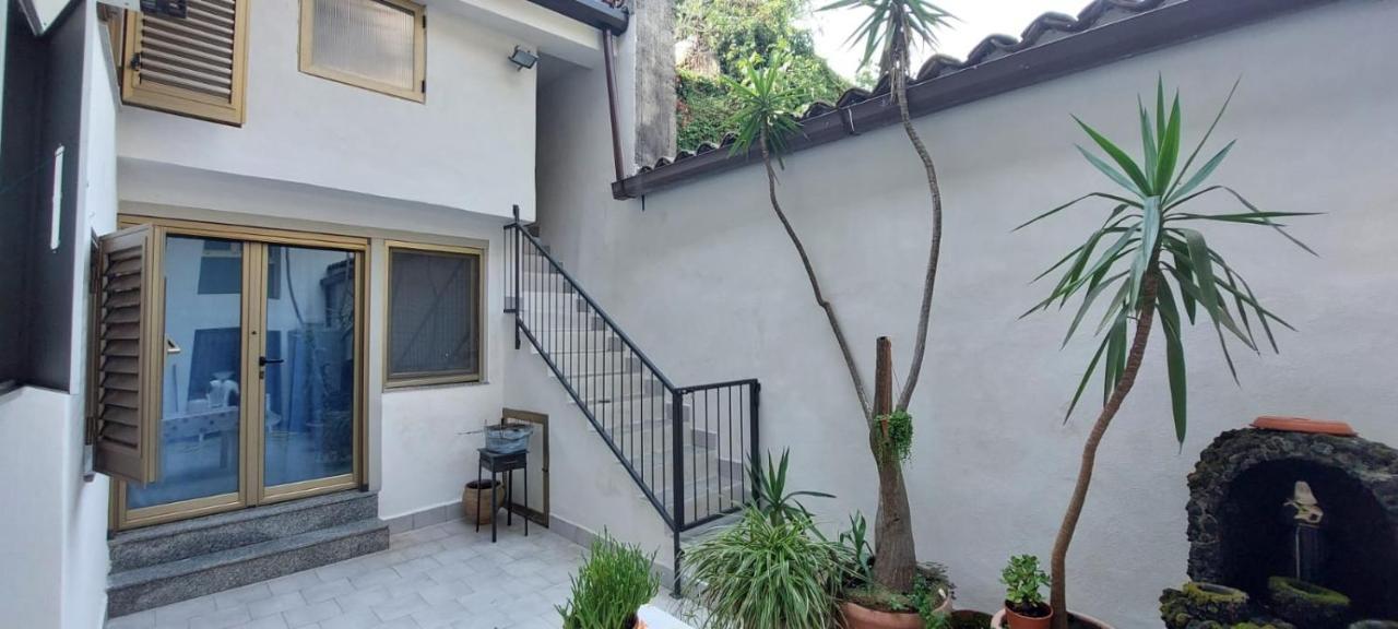 La Maison De Mary Apartment